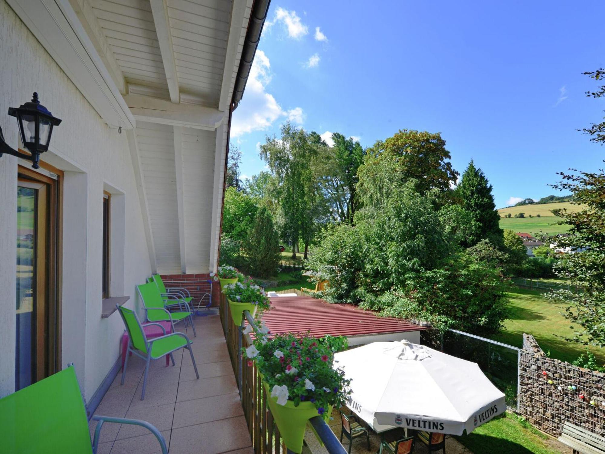 Quaint Apartment in Eimelrod near Lake&Water Sports Willingen  Exterior foto