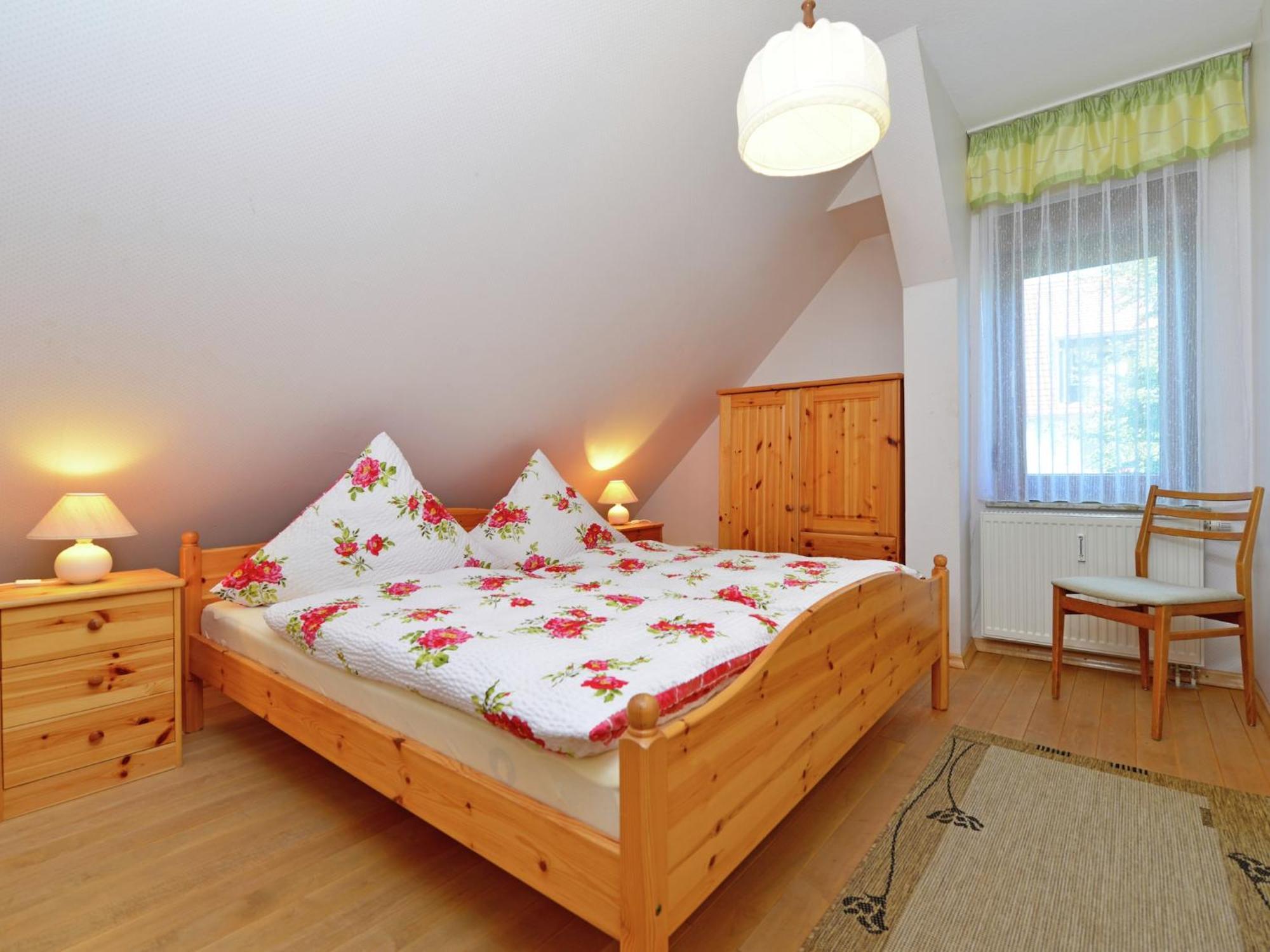 Quaint Apartment in Eimelrod near Lake&Water Sports Willingen  Exterior foto